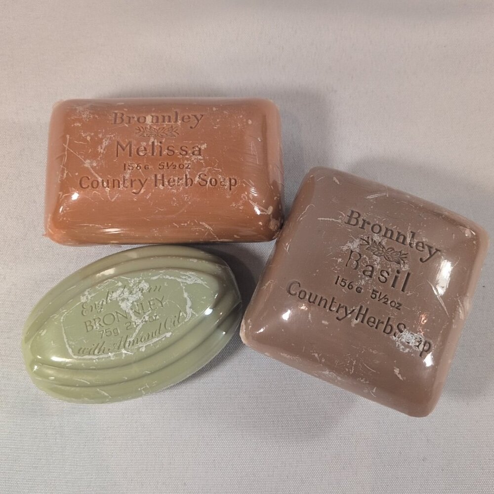 3 Lot Bronnley Bar Soap Country Herb Melissa Basil English Fern England 156g 75g